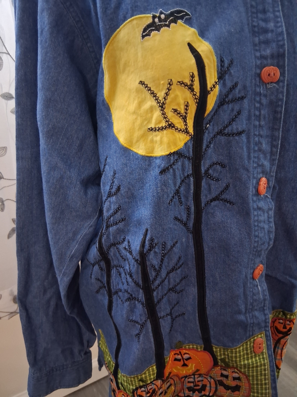 Tantrums Halloween Denim Jacket with Pumpkin & Bat Motifs - Blue - Picture 4 of 6